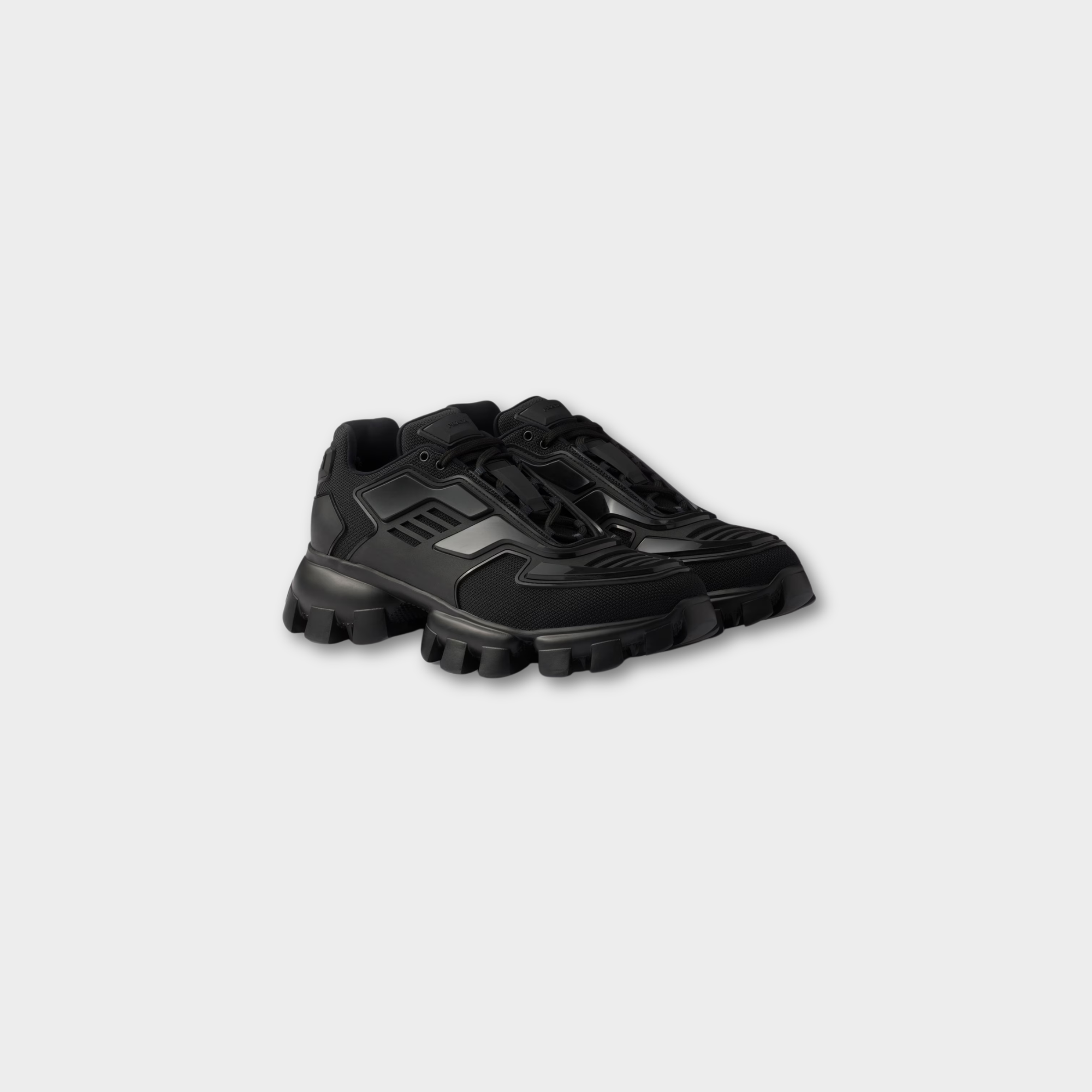 Outfit Prada Noir + Casquette Offerte photo 5